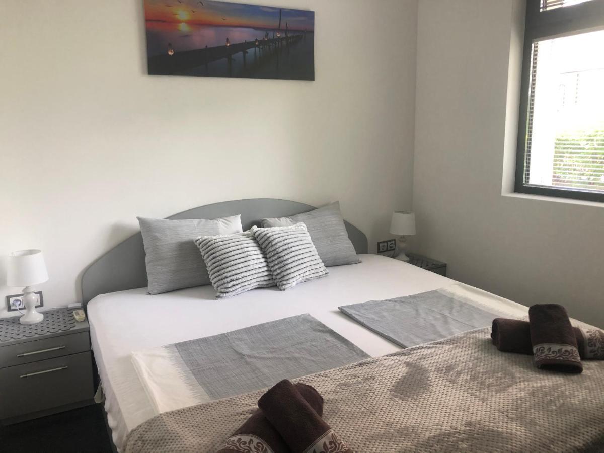 Sarafovo Beach Apartment Mit Terrasse 布尔加斯 外观 照片