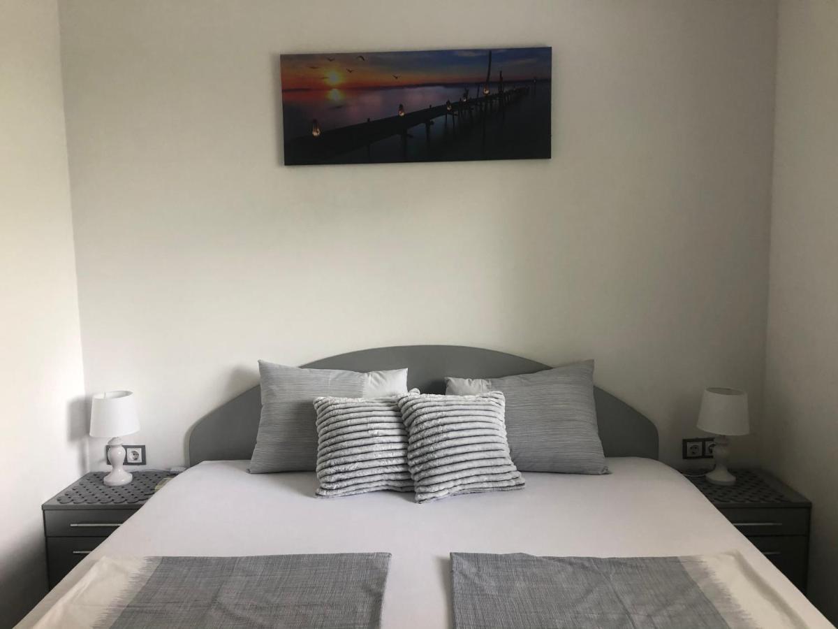 Sarafovo Beach Apartment Mit Terrasse 布尔加斯 外观 照片